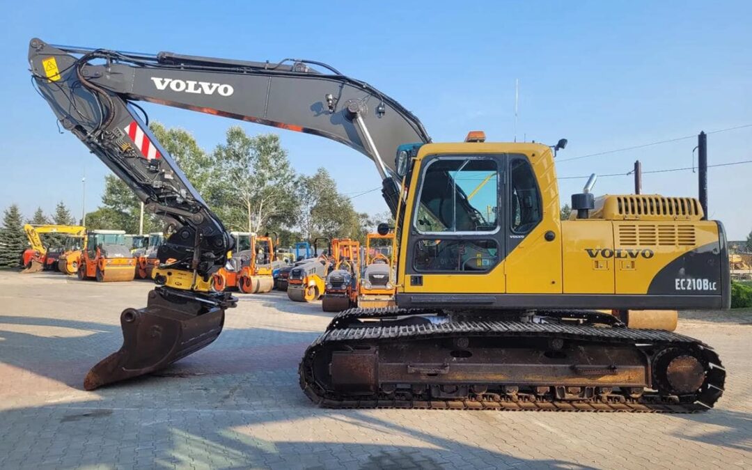 Koparka gąsienicowa Volvo EC 210 BLC
